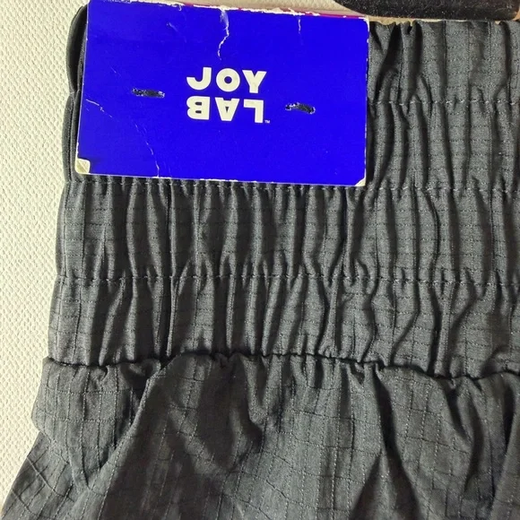 Women’s Shorts with White Contrast Panels Built in Briefs Size XXL - Picture 5 of 9